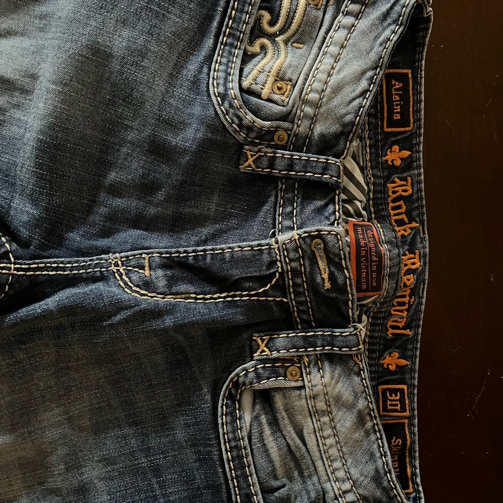 Rock revival size 30